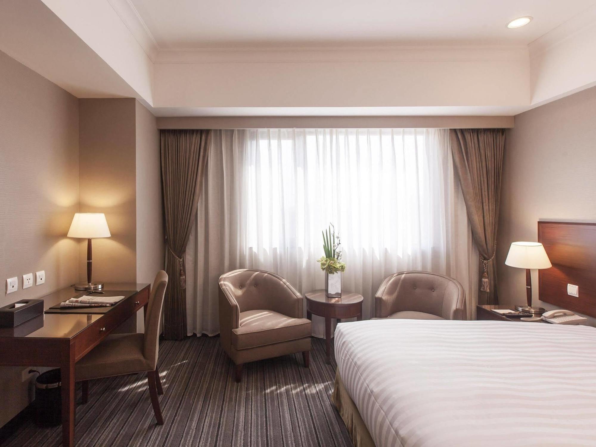 Fushin Hotel - Тайбей Екстер'єр фото